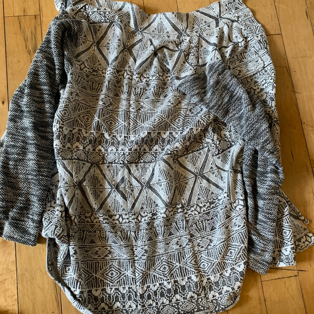 Patterned Sweater Jacket - image 3